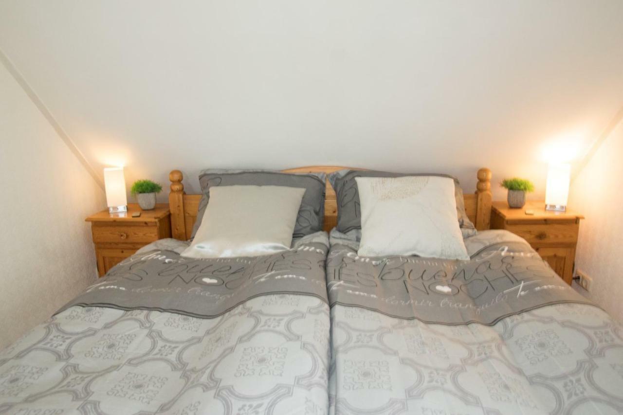 Bed En Breakfast Uitrust Lauwerzijl Exterior foto